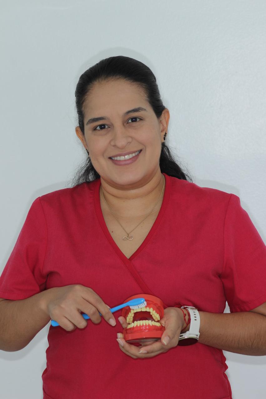Dra. Andrea Hurtado